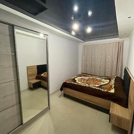 Sweet Home 2023 Кутаиси Экстерьер фото